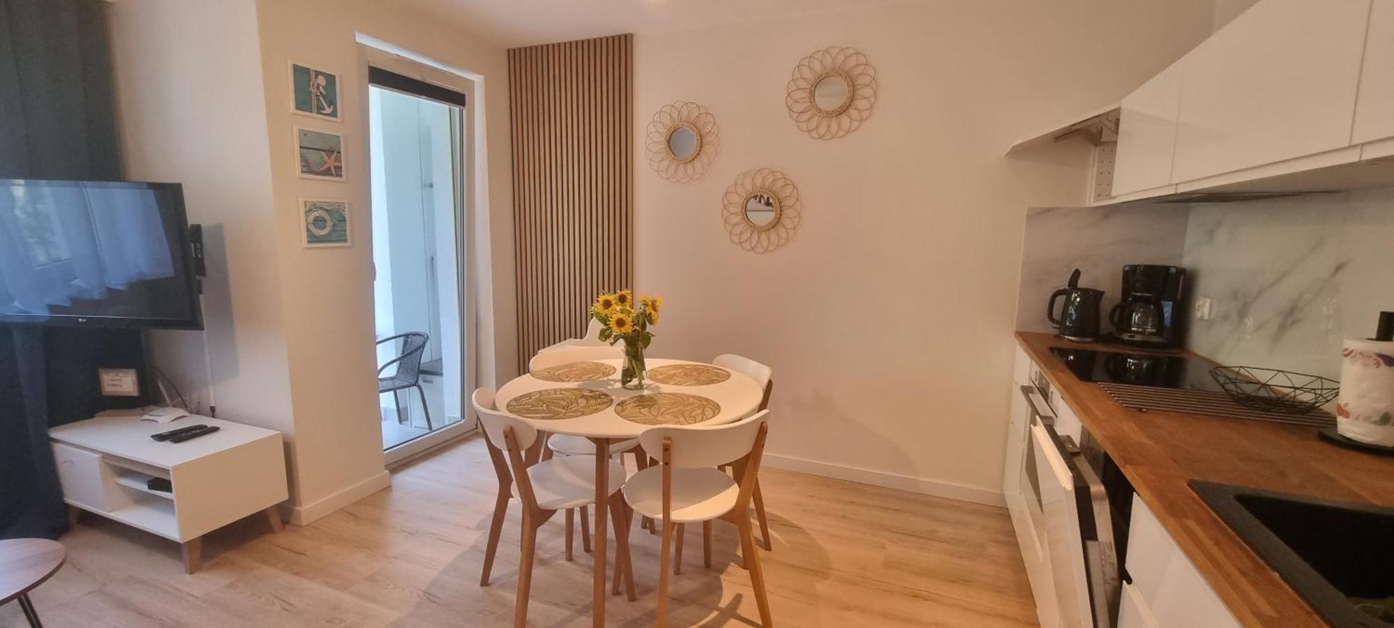 Apartament OSIEM gwiazdek Dziwnówek Exterior foto